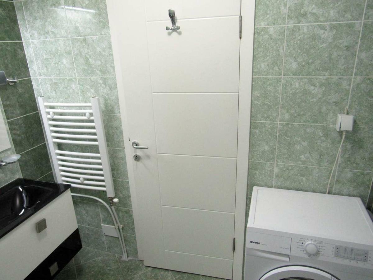65 Square Meters Designer In Heart Of - River View ! Park For Free Ni