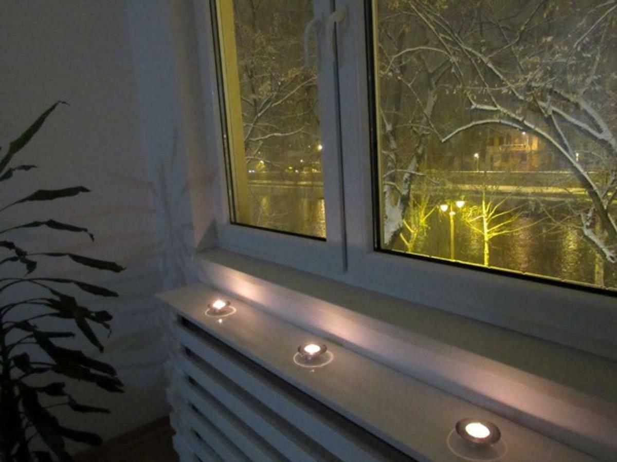 Apartament 65 Square Meters Designer In Heart Of - River View ! Park For Free